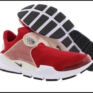 Preloved Nike Sock Dart Athletic size 11